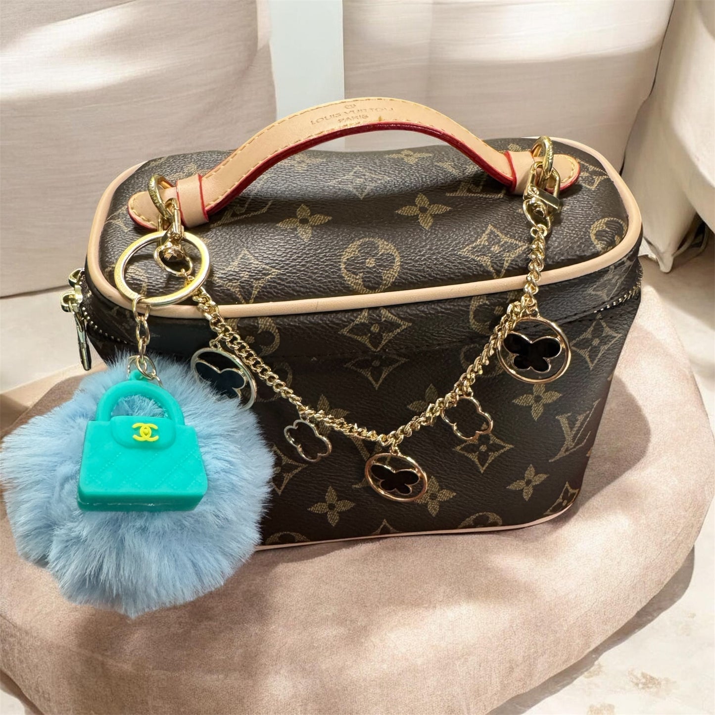 LUXURY BAG CHARMS